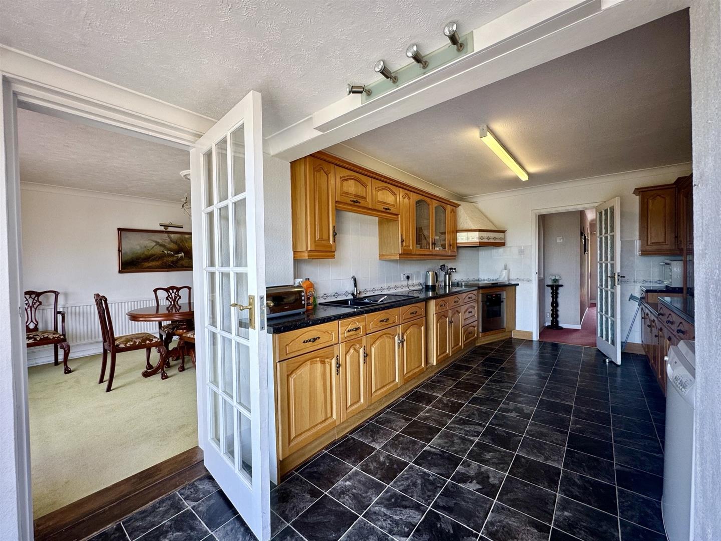 Ellerslie Lane, Bexhill-On-Sea